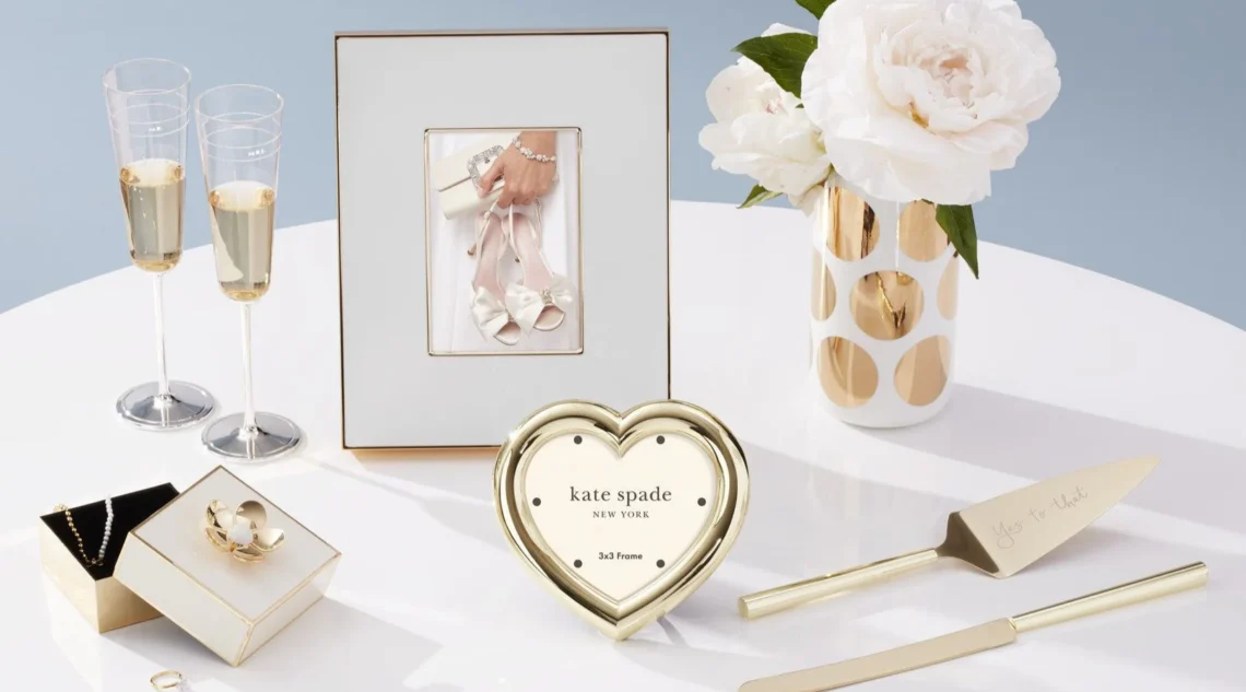 Best Engagement Gifts for Couples picture details