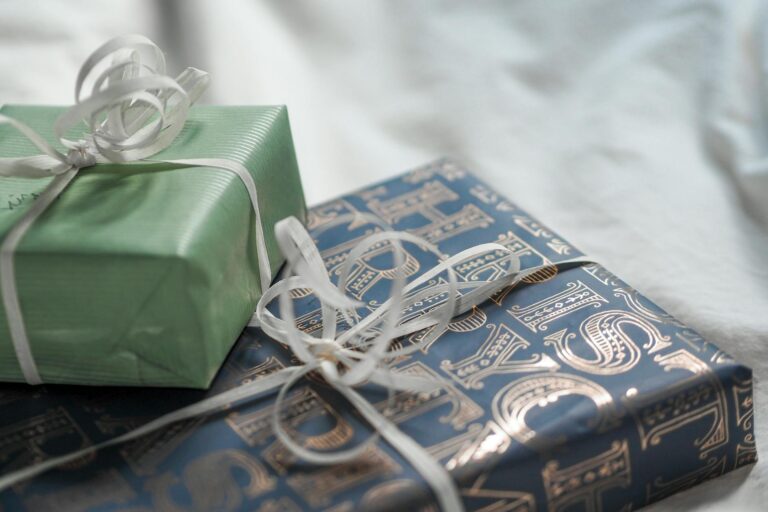 Elegant Gift Ideas on a Tight Budget: How to Make Low-Cost Presents Feel Luxurious