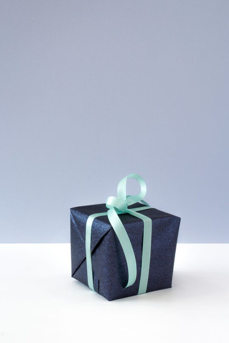 Creative Ways to Make Gifts Feel More Luxurious: Simple Ideas for an Elevated, Thoughtful Gift Presentation
