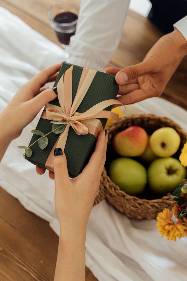 Housewarming Gift Etiquette: What to Bring, How Much to Spend, and What to Avoid